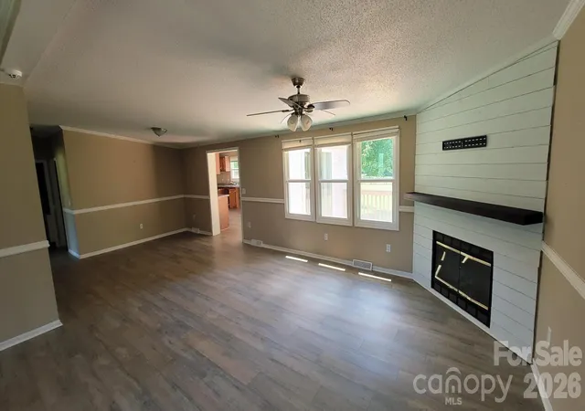 3rd image of 5401 Creek Run Ct, Kings Mountain, NC 28086 | MLS# 4415695