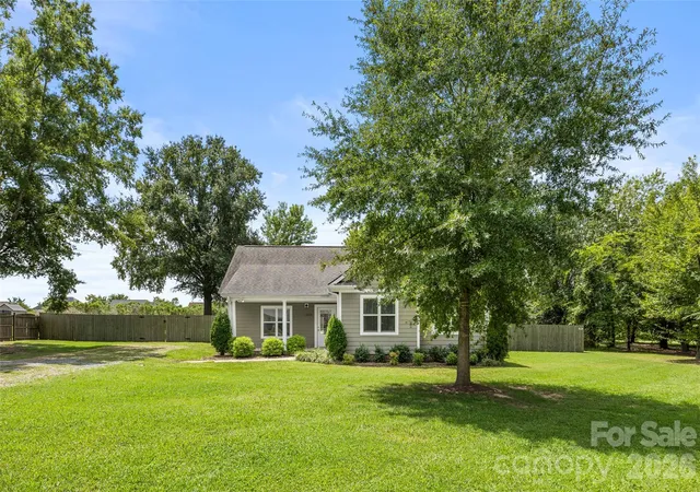 2nd image of 5013 Willow Run Dr, Monroe, NC 28110 | MLS# 4415730