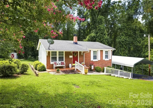 1st image of 121 Rhyne St, Morganton, NC 28655 | MLS# 4415739