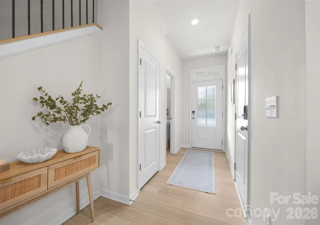 Photo 3 of Townhouse for sale at 7035 Everly Cmns Ln, Fort Mill, SC 29708 | MLS# 4415741 | Listing updated on 2026-09-17