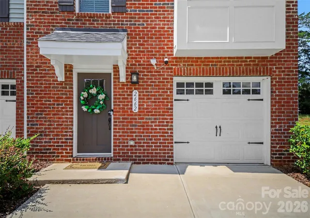 2nd image of 2662 Grantham Pl Dr, Fort Mill, SC 29715 | MLS# 4415744