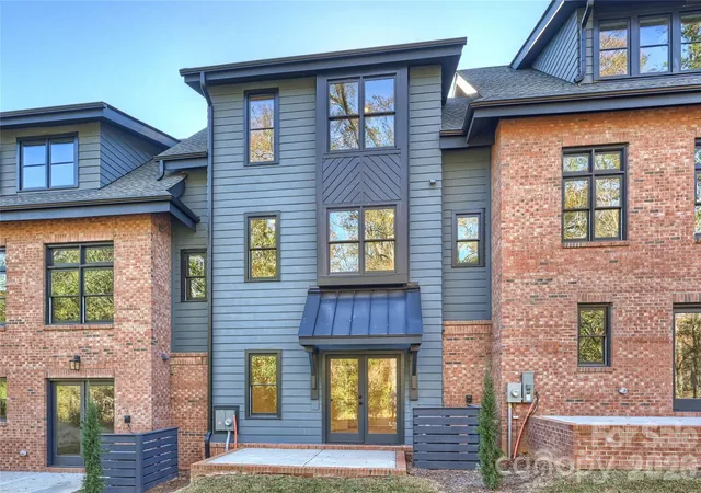 2nd image of 3143 Colyer Pl, Charlotte, NC 28205 | MLS# 4415764