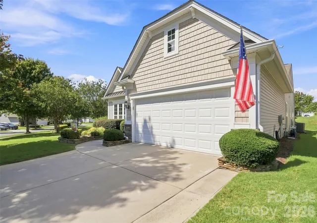 5th image of 2185 Hartwell Ln, Fort Mill, SC 29707 | MLS# 4415765