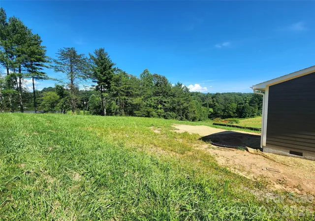 15th image of 10 Setter Ln, Weaverville, NC 28787 | MLS# 4415776