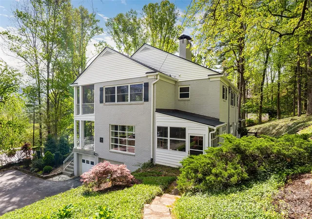 43rd image of 114 Cambridge Rd, Asheville, NC 28804 | MLS# 4415783