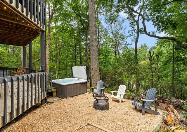 Photo 4 of Single family home for sale at 383 Bear Ridge Trl, Fleetwood, NC 28626 | MLS# 4415801 | Listing updated on 2026-08-20