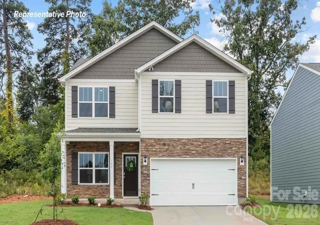1st image of 636 17th Avenue Dr Ne, Hickory, NC 28601 | MLS# 4415806