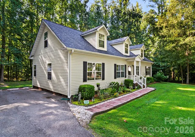 3rd image of 411 Alpine St, Kannapolis, NC 28081 | MLS# 4415807