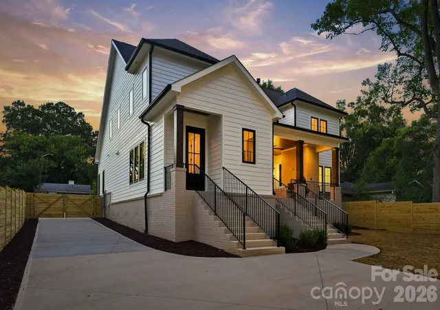 Photo 3 of Single family home for sale at 4647 General Pershing Dr, Charlotte, NC 28209 | MLS# 4415827 | Listing updated on 2026-10-04