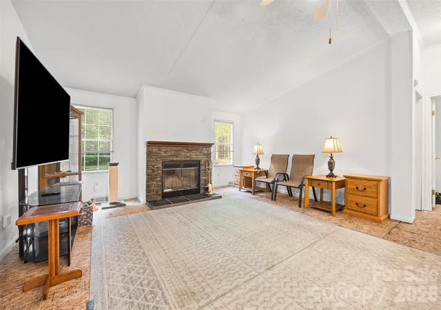 Photo 5 of Single family home for sale at 1475 Smith Woods Ln, Hickory Grove, SC 29717 | MLS# 4415892 | Listing updated on 2026-08-31