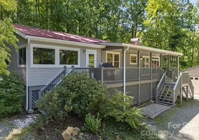 Photo 1 of Single family home for sale at 1900 Solomon Jones Rd, Cedar Mountain, NC 28718 | MLS# 4415899 | Listing updated on 2026-08-26
