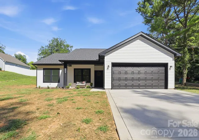 2nd image of 325 N Chapel St, Landis, NC 28088 | MLS# 4415900