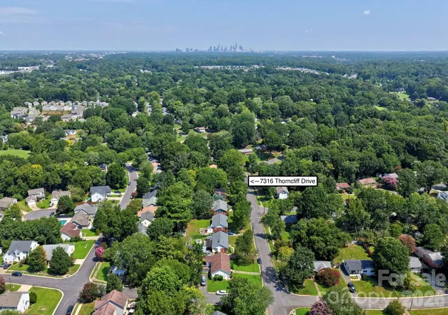 39th image of 7316 Thorncliff Dr, Charlotte, NC 28210 | MLS# 4415912