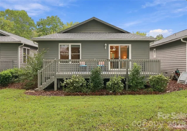 Photo 3 of Condo for sale at 53 Southern Fairway Ct #D2, Etowah, NC 28729 | MLS# 4415918 | Listing updated on 2026-10-06
