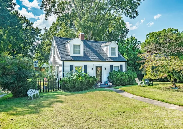 1st image of 627 N 6th Street, Albemarle, NC 28001 | MLS# 4415919