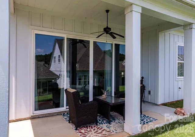 5th image of 4526 Stellata Loop, Sherrills Ford, NC 28673 | MLS# 4415939