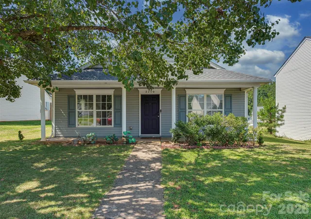 Photo 2 of Single family home for sale at 2710 Blackberry Ridge Ln, Charlotte, NC 28208 | MLS# 4415957 | Listing updated on 2026-08-20