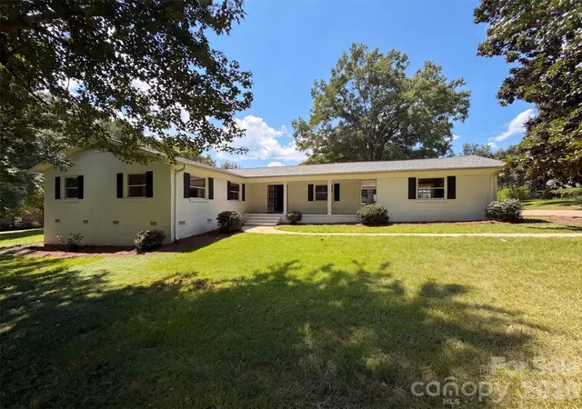 1st image of 8519 Denbur Dr, Charlotte, NC 28215 | MLS# 4415963