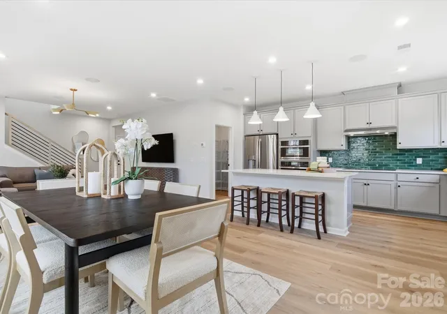 3rd image of 7149 Archimedes Ln, Charlotte, NC 28216 | MLS# 4415977