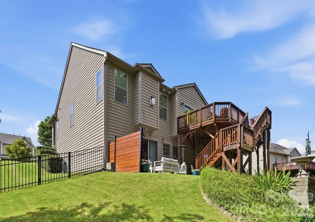 Photo 48 of Single family home for sale at 15000 Kinnegal Ln, Charlotte, NC 28278 | MLS# 4415980 | Listing updated on 2026-08-29