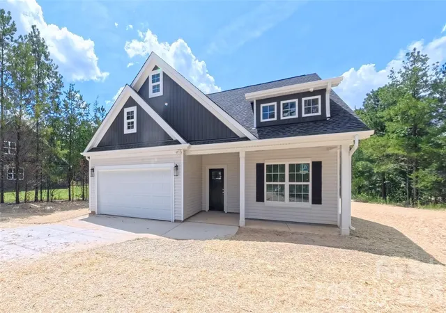 2nd image of 3111 Meadowcrest Dr, Clover, SC 29710 | MLS# 4415987