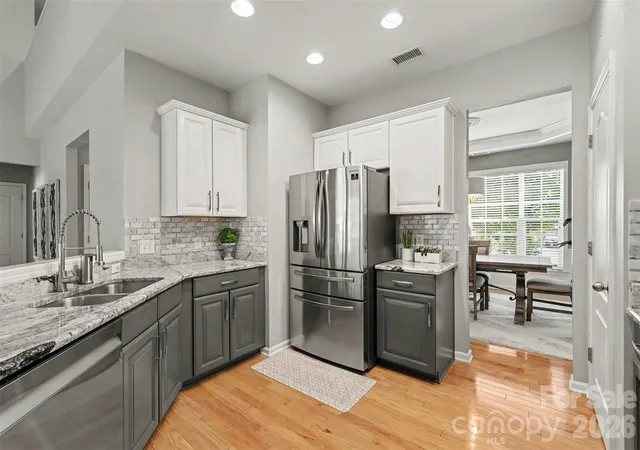Photo 4 of Single family home for sale at 2517 Coltsgate Rd, Waxhaw, NC 28173 | MLS# 4415991 | Listing updated on 2026-09-29