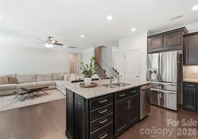 Photo 3 of Single family home for sale at 607 Winter Walk Ln, Lake Wylie, SC 29710 | MLS# 4415998 | Listing updated on 2026-10-14