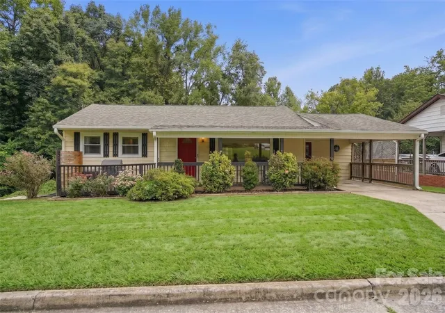 1st image of 1326 Washington Ln, Kannapolis, NC 28083 | MLS# 4415999