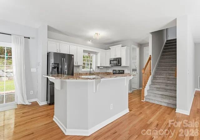 Photo 5 of Single family home for sale at 5480 Liberty Hill Rd W, York, SC 29745 | MLS# 4416036 | Listing updated on 2026-08-28