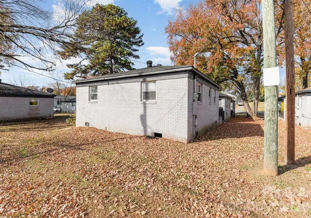 3rd image of 2301-2407 Julia Ave, Charlotte, NC 28206 | MLS# 4416039