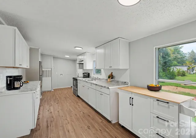 Photo 2 of Single family home for sale at 141 Patricia St, Lancaster, SC 29720 | MLS# 4416042 | Listing updated on 2026-10-07