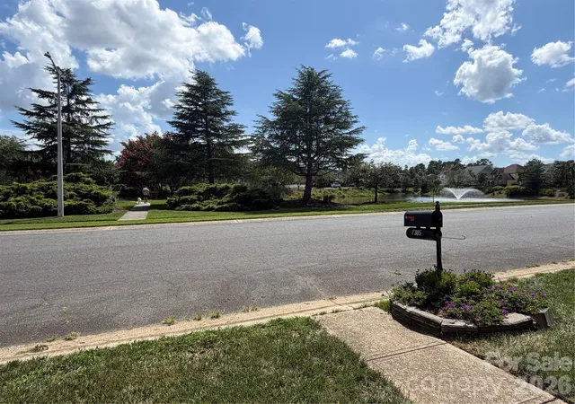 Photo 3 of Sale Pending at 7305 Conifer Cir, Indian Trail, NC 28079 | MLS# 4416045 | Listing updated on 2026-09-02