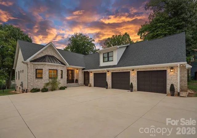 1st image of 160 Malibu Rd, Mooresville, NC 28117 | MLS# 4416050