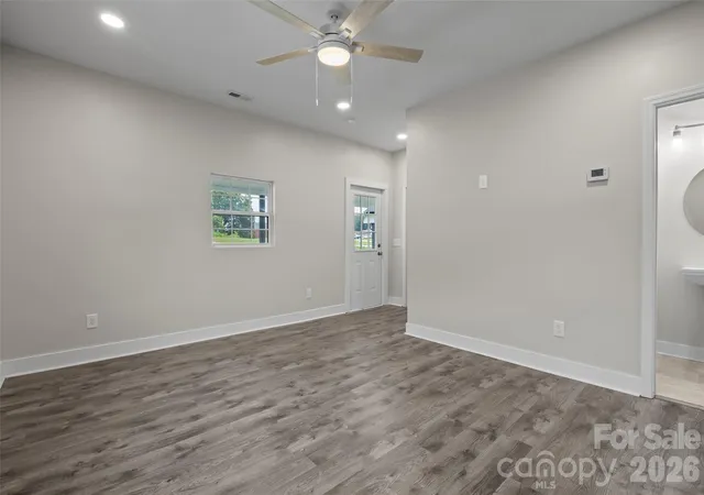 3rd image of 605 Kings Mountain St, Clover, SC 29710 | MLS# 4416058