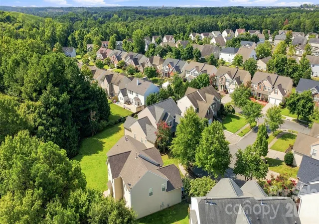 4th image of 2506 Greenspire Ct, Charlotte, NC 28262 | MLS# 4416060