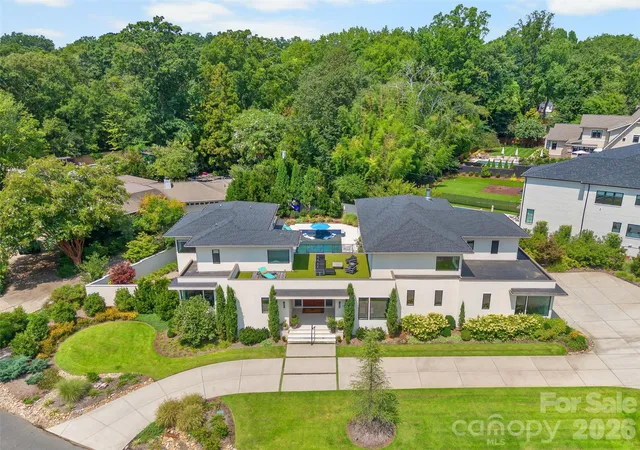 Photo 1 of Mansion for sale at 316 Mammoth Oaks Dr, Charlotte, NC 28270 | MLS# 4416079 | Listing updated on 2026-10-10
