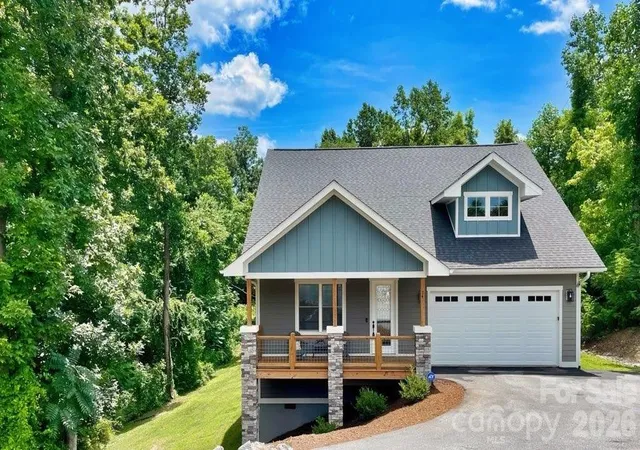 1st image of 14 Cider Hill Ln, Hendersonville, NC 28792 | MLS# 4416089