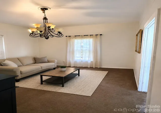 16th image of 953 14th St, Lancaster, SC 29720 | MLS# 4416094