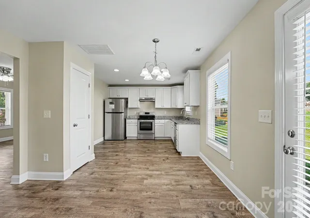 5th image of 1545 Mayfair Dr, Conover, NC 28613 | MLS# 4416132