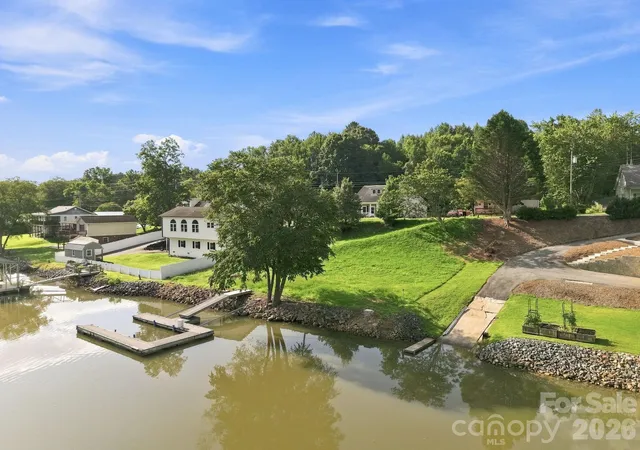 Photo 3 of Land for sale at 207 Catawba Ave, Hickory, NC 28601 | MLS# 4416133 | Listing updated on 2026-08-20