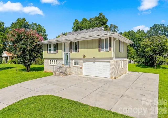 1st image of 706 Springdale Rd, Statesville, NC 28677 | MLS# 4416150