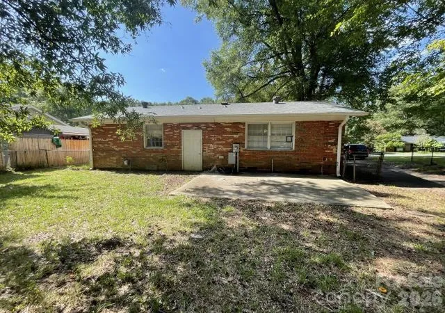 14th image of 909 Carrington Dr, Charlotte, NC 28214 | MLS# 4416160