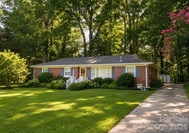 1st image of 6124 Donna Dr, Charlotte, NC 28213 | MLS# 4416169