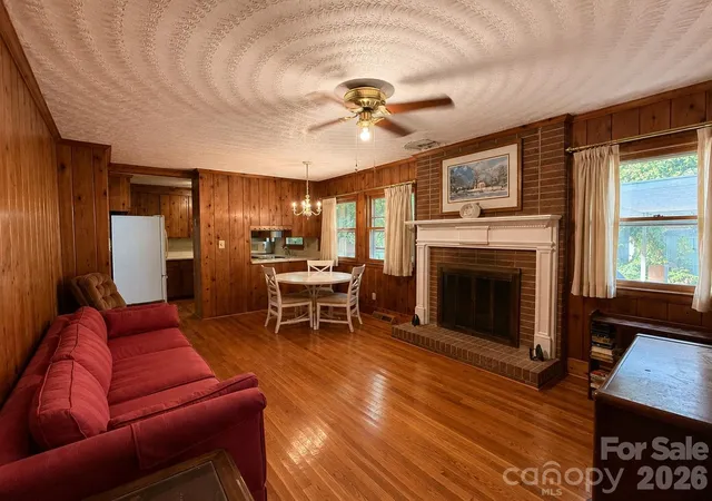 4th image of 6124 Donna Dr, Charlotte, NC 28213 | MLS# 4416169