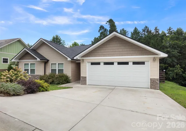 26th image of 60 River Walk Dr, Asheville, NC 28804 | MLS# 4416181