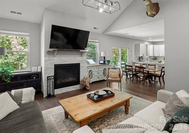 3rd image of 60 River Walk Dr, Asheville, NC 28804 | MLS# 4416181