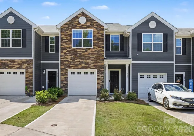 1st image of 760 Wagon Cross Ct, York, SC 29745 | MLS# 4416185