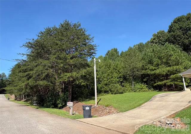Photo 3 of Land for sale at 127 S Yadkin River Rd, Statesville, NC 28625 | MLS# 4416193 | Listing updated on 2026-09-11