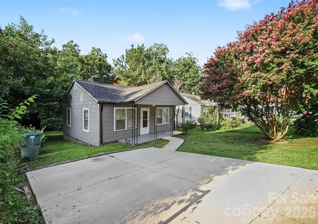 3rd image of 1909 Marshall Ave, Gastonia, NC 28052 | MLS# 4416194