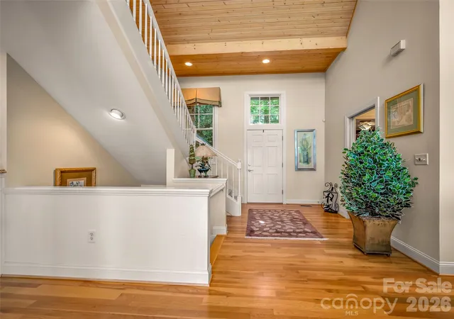 Photo 3 of Single family home for sale at 75 Old Hickory Trl, Hendersonville, NC 28739 | MLS# 4416201 | Listing updated on 2026-09-18